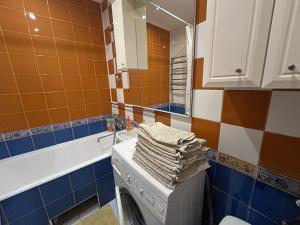 Three Bedroom Stepana Bandery Street