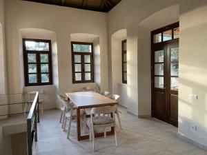 The Red Cliffs Villa