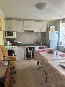 Великий будинок для відпочинку з мангалом