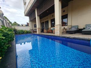 Villa Jessica at Nusa Dua 4BR up to 14 person