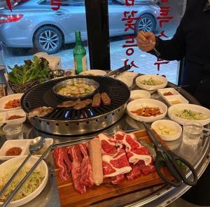 Jeongseong Stay-Jeonju Center Best Restaurant Alley Terminal 5 minutes Hanok Village Convenient Transportation