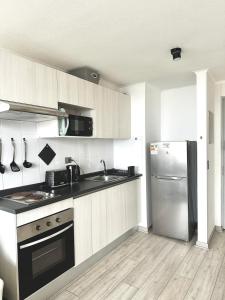 Modern apartment in La Florida with mountain views