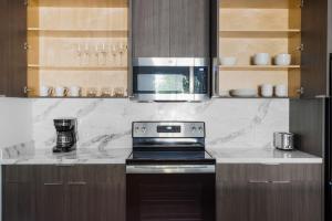 Blueground Santa Clara balcony nr Central Park SFO-1887