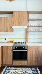 Antique Elegance Apartment in Heart of Riga