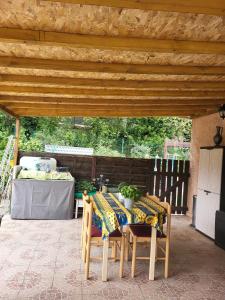 Appartements La Toscane : photos des chambres