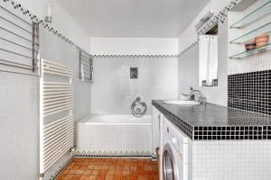 Appartements Appartement pour 5 personne au coeur de paris : photos des chambres