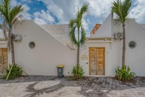 Villa Floripa Stylish 2BR Near Nyang Nyang Beach