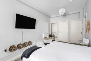 Cute studio on Edgware Road