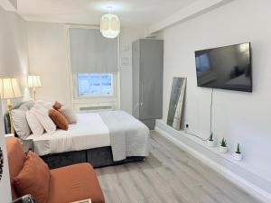 Cute studio on Edgware Road