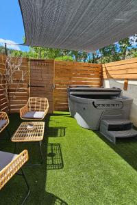 Maison Plus Belle La Nuit avec jacuzzi privé