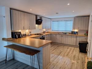 Coastal 3BR Garden & Parking - 4hvězdičkové hotely ve městě Eastbourne