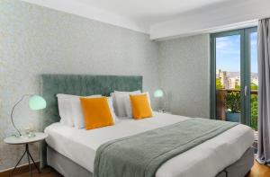 Deluxe Room room in Athenaeum Eridanus Luxury Hotel