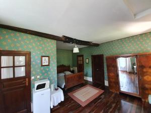 B&B / Chambres d'hotes Chambre - Maison de Maitre du XVIIe : photos des chambres