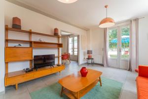 Appartements Domaine du Flamand - Gites du Flamand cote Piscine : photos des chambres