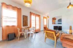 Appartements Domaine du Flamand - Gites du Flamand cote Piscine : photos des chambres