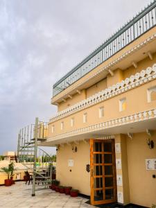 Diwan House - TajMahal View- A Classic Homestay