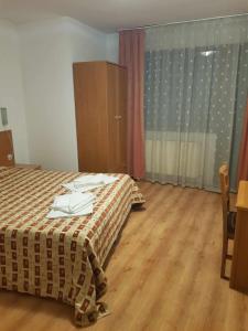 Suite (3 Adults) room in Family House Oreha