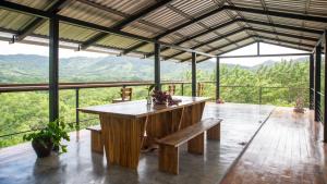 Four Trees Jungle Lodge