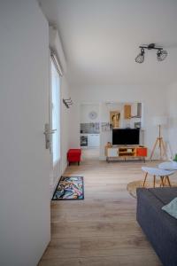 Maisons de vacances Charming house with garden, center of Puilboreau : photos des chambres