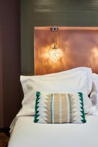 Hotels La Maison Rouge : photos des chambres