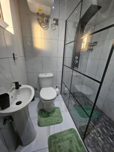 luxurious one bedroom apartment