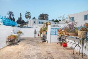 S9 Rooftop and sea view in Sidi Bou Said