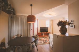 Viterbo8 - Bonjardim Apartments