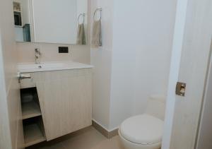 Apartamento nuevo en Usaquén junto a Fundación Santa Fe !