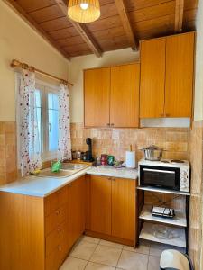 Downtown Aegina Loft-Style Apartment