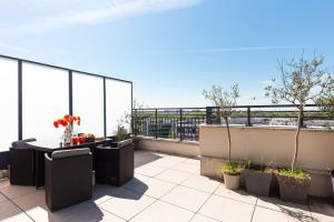 Appartements Luxury Duplex with Terrace : photos des chambres