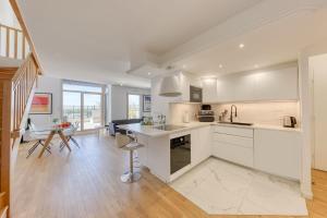 Appartements Luxury Duplex with Terrace : photos des chambres