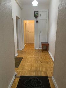 Квартира на Утесова