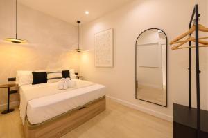 Tu hogar en la ciudad piso de 3 habitaciones 3 baños y todo el confort moderno Madrid AGU230