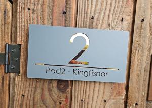 Pod2 - Powys River Pods - Pet Friendly Glamping Pod Builth Wells Powys Wales