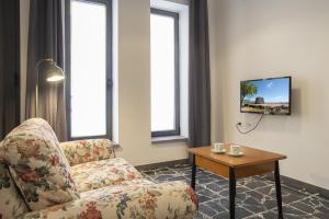 Giua Apartment, quiet place near the center