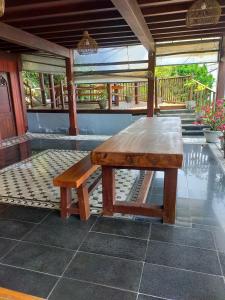 Cham Island Wooden Cabin