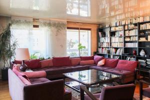 Appartements Very large apt with balcony and secure parking : Appartement
