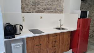 Casa Loma Lola