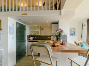 1 Bed in Tresaith 89316