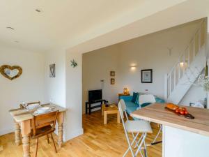 1 Bed in Tresaith 89316