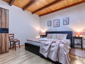 Holiday Home Kate by Interhome