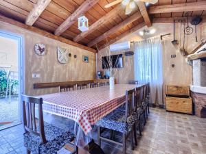 Holiday Home Villa Lucky by Interhome