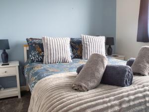 Holiday Home Ewans by Interhome