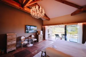 Hotels Le Hameau Des Pesquiers Ecolodge & Spa, Curio Collection By Hilton : photos des chambres