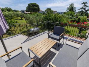 Apartment Olivo-1 by Interhome