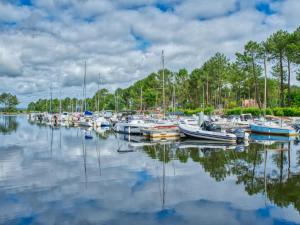 Maisons de vacances Holiday Home Marina de Talaris by Interhome : photos des chambres