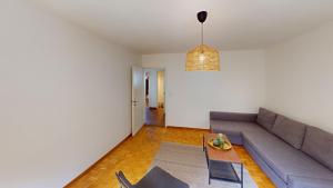 Cozy Apartment with Balcony in Zürich