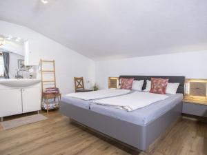 Apartment Weiher by Interhome