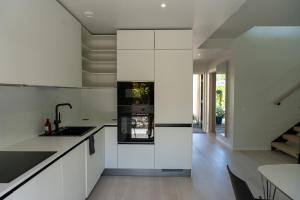 Brand new house with parking, sauna, patio