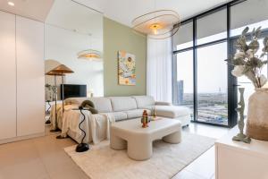 Hills Parkhouse - Pool Gym Parks Mall and Burj Khalifa View